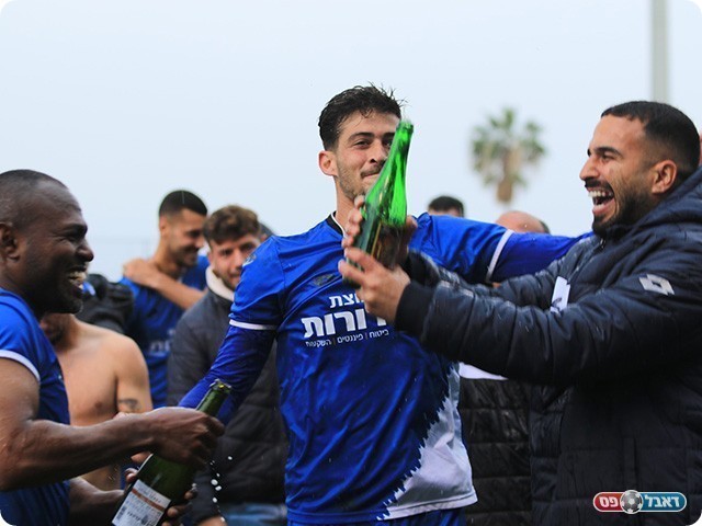 החגיגות של שחקני טבריה (דאפר מחאמיד)